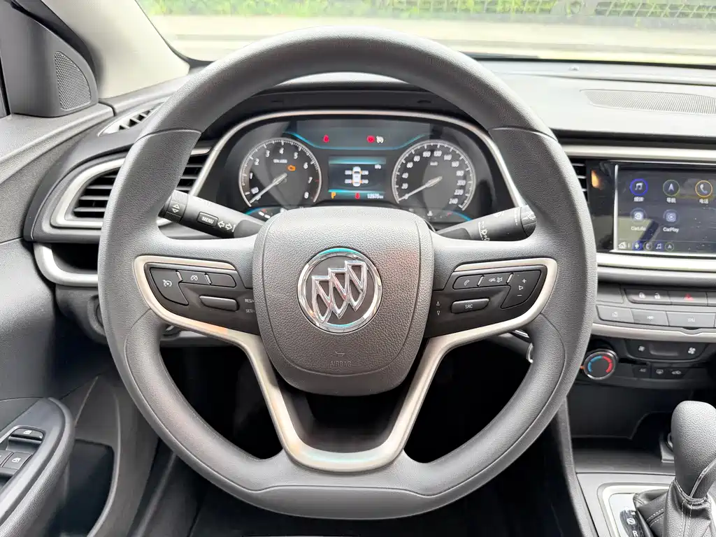 Buick Excelle — миниатюра 16