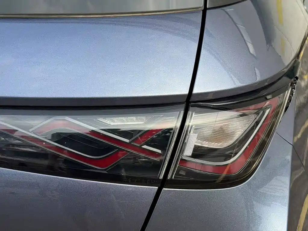 BYD Dolphin — миниатюра 26