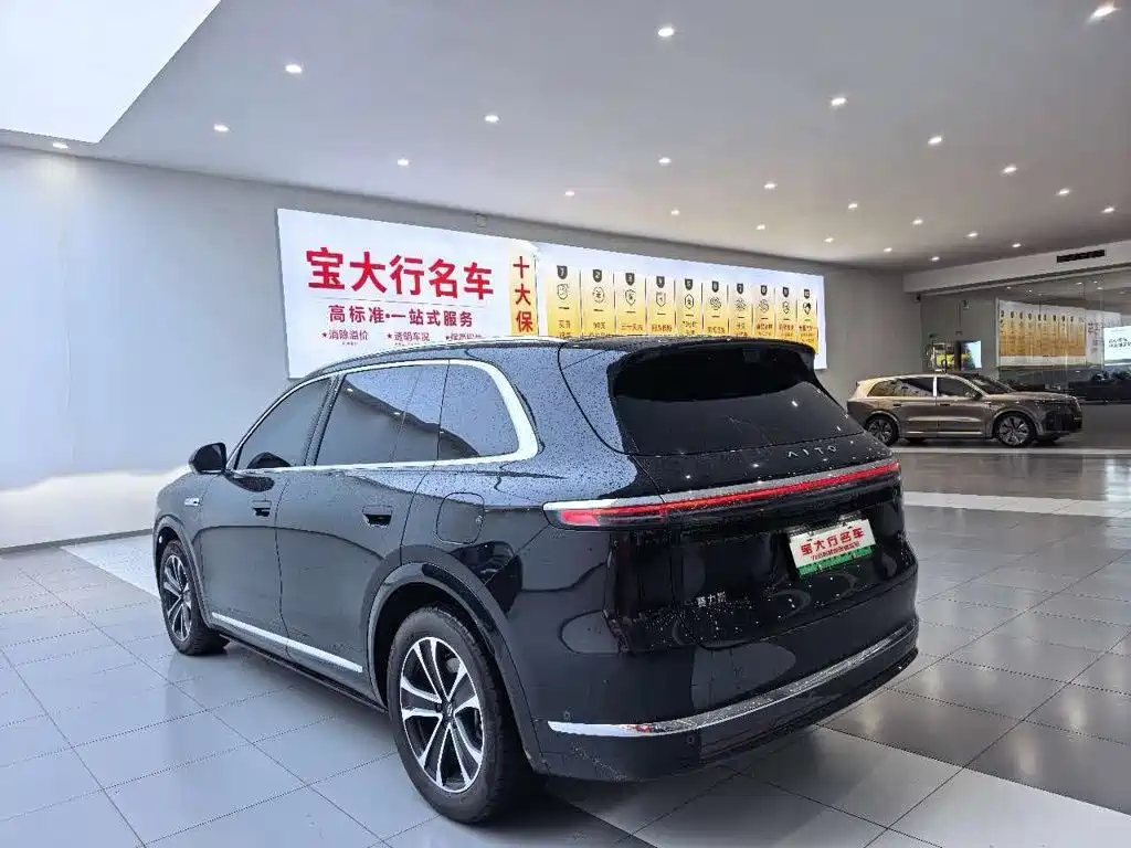 AITO AITO M7 — миниатюра 3