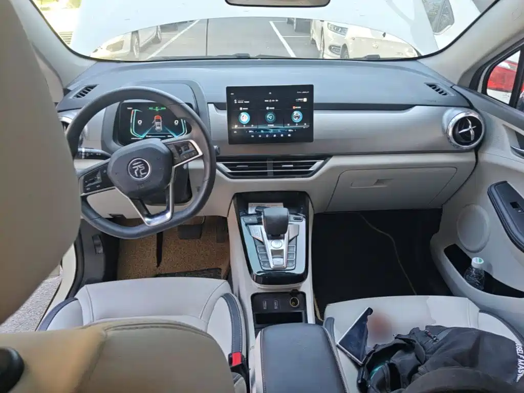BYD Yuan Pro — миниатюра 10