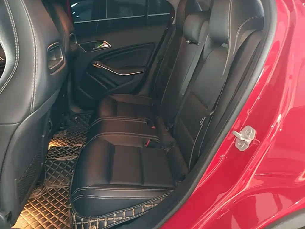 Mercedes-Benz GLA — миниатюра 17
