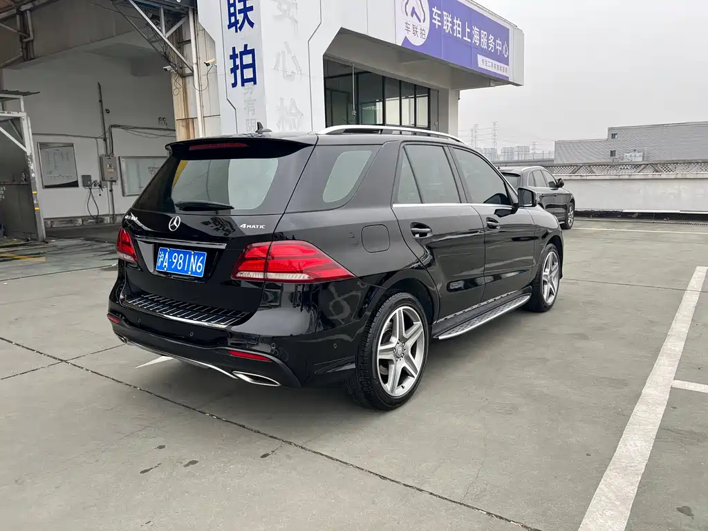 MERCEDES-BENZ GLE