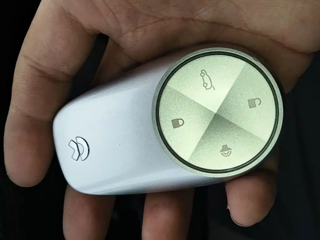 NIO EC6 — миниатюра 9
