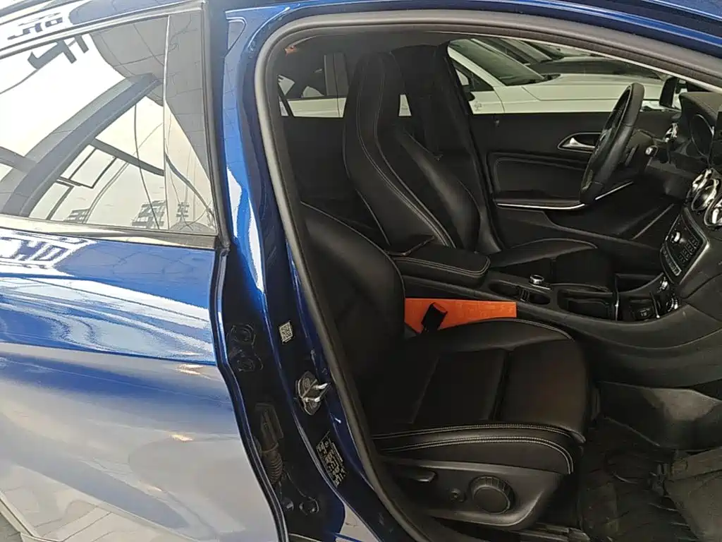 Mercedes-Benz GLA — миниатюра 25