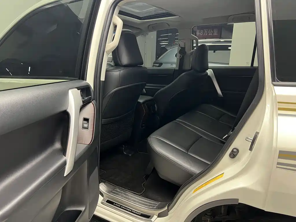 Toyota Prado — миниатюра 6