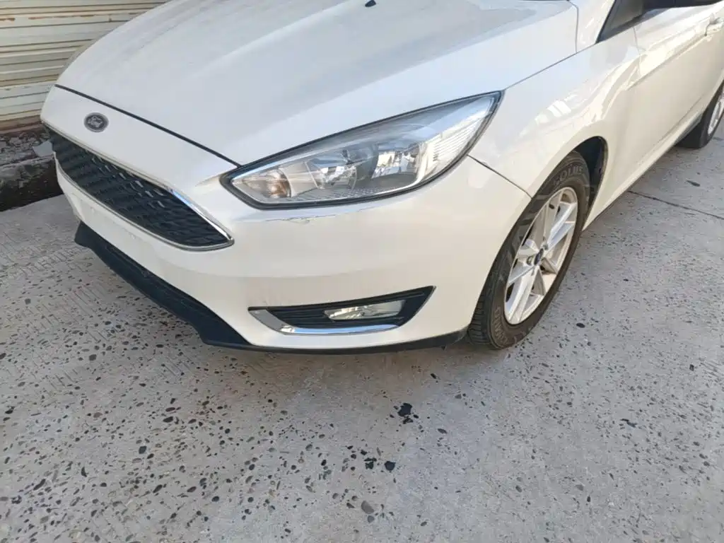 Ford Focus — миниатюра 24