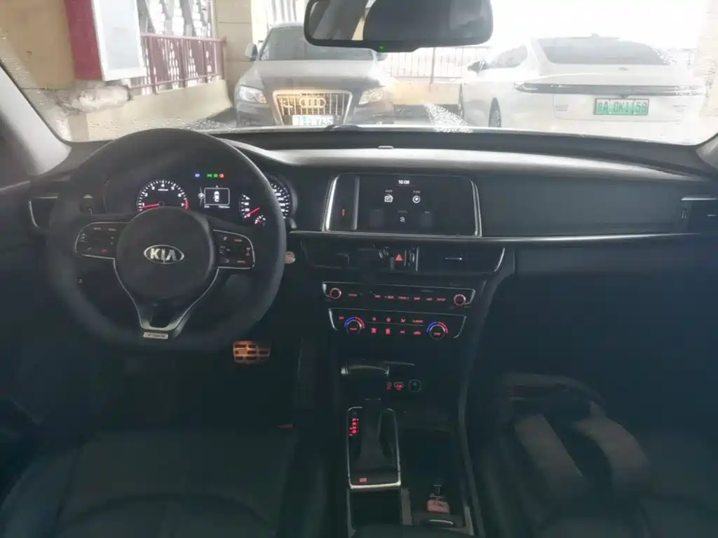 Kia K5 — миниатюра 10