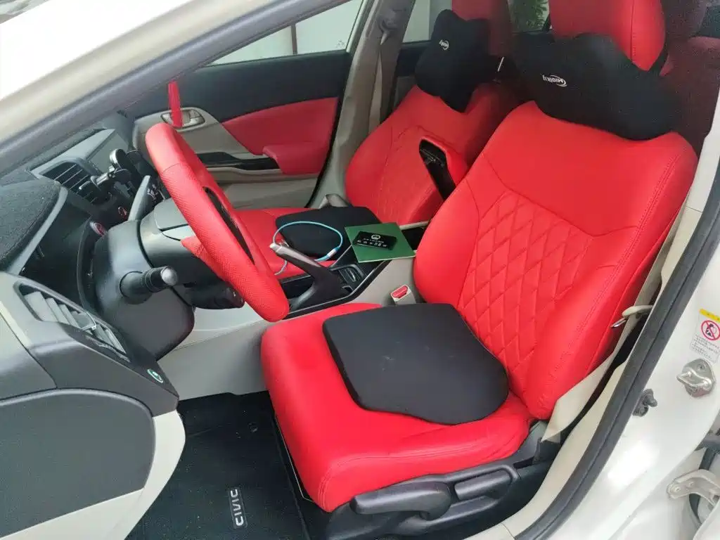 Honda Civic — миниатюра 16