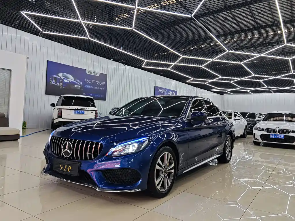 Mercedes-Benz C-Class 2018