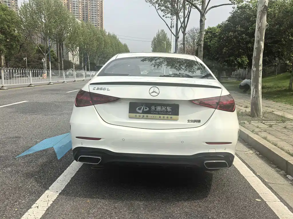 Mercedes-Benz C-Class - фото 13