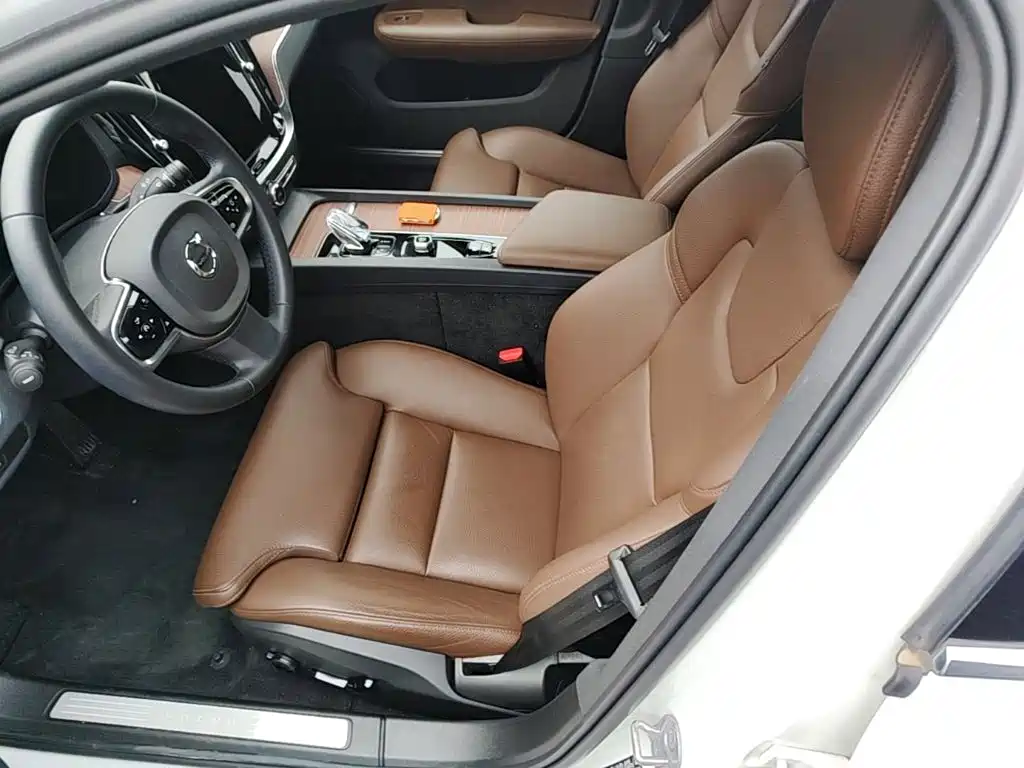 Volvo S60 — миниатюра 20