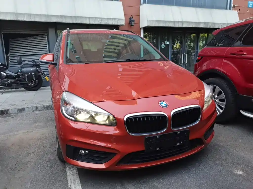 BMW 2 Series Active Tourer — миниатюра 3