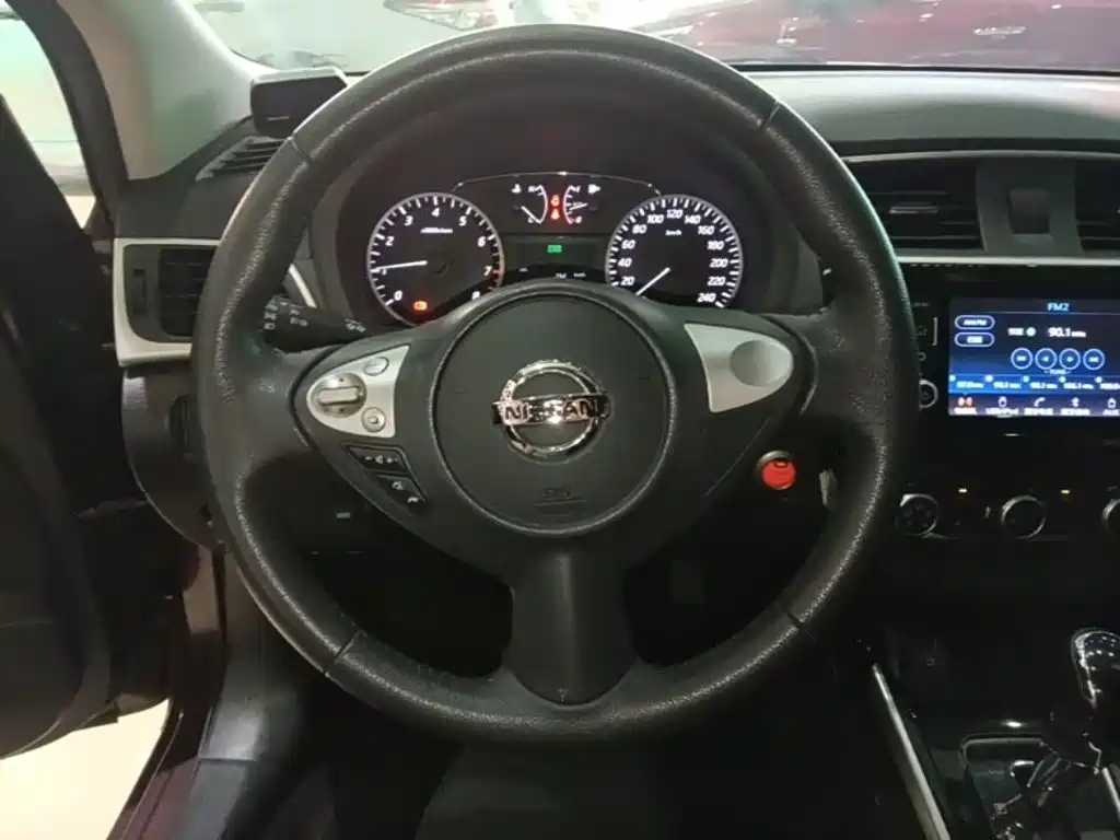 Nissan Sylphy — миниатюра 11