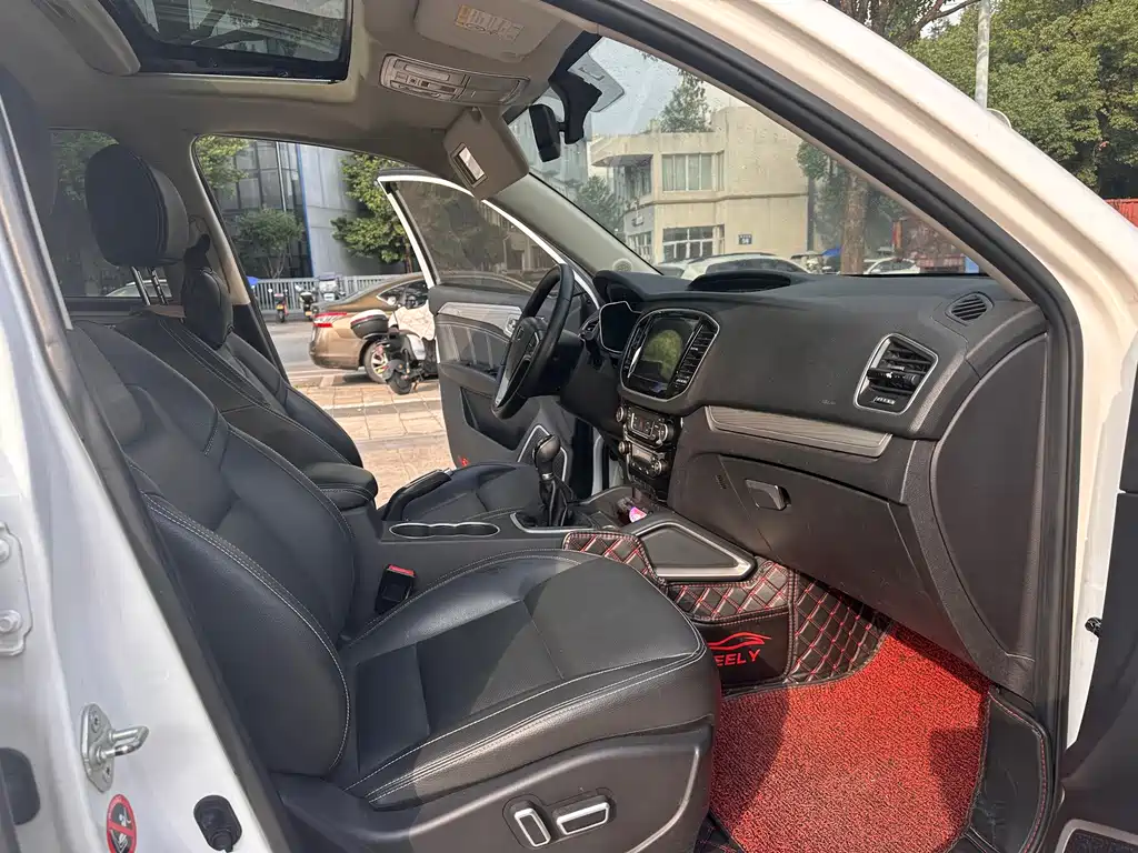 Geely Vision X6 — миниатюра 9