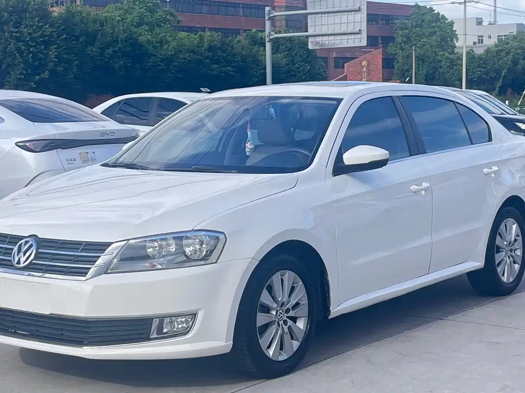 Купить Volkswagen Lavida