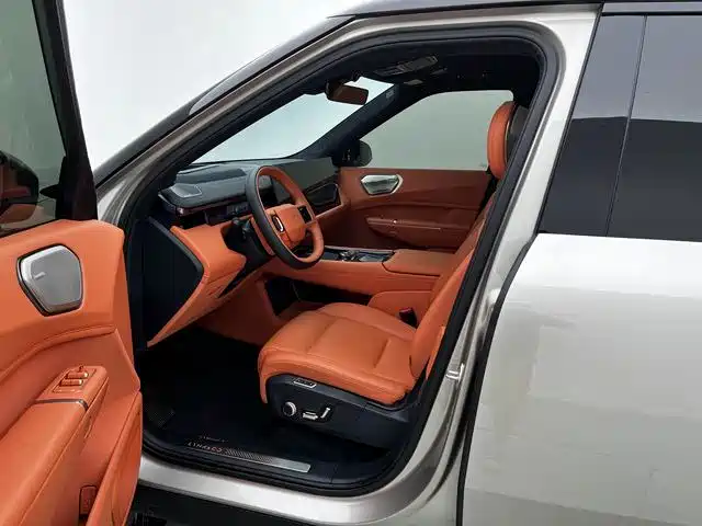 Lynk & Co 900 — миниатюра 20