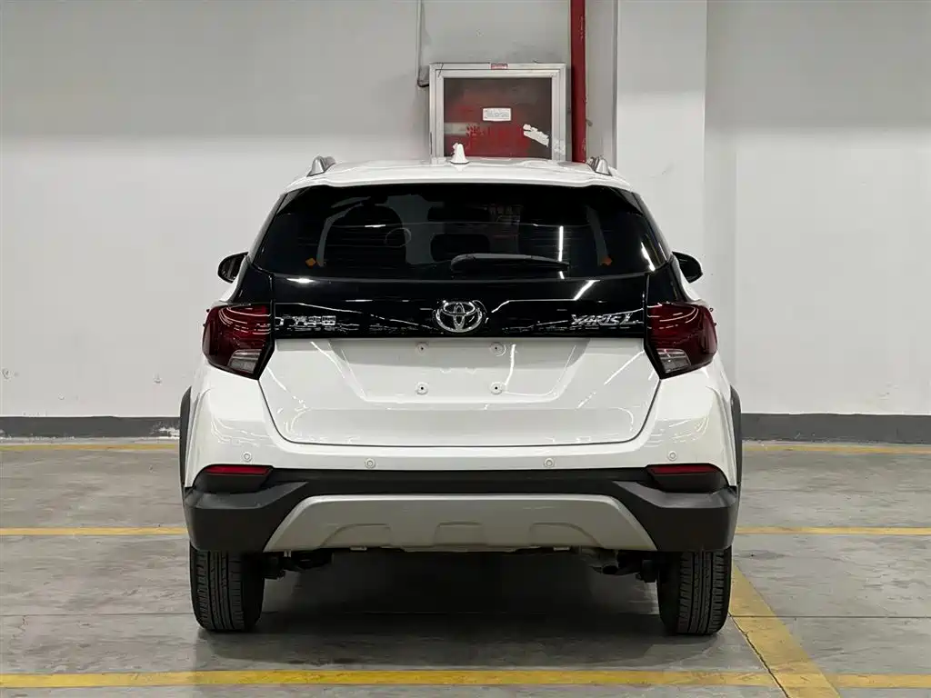 TOYOTA YARIS L ZHIXUAN