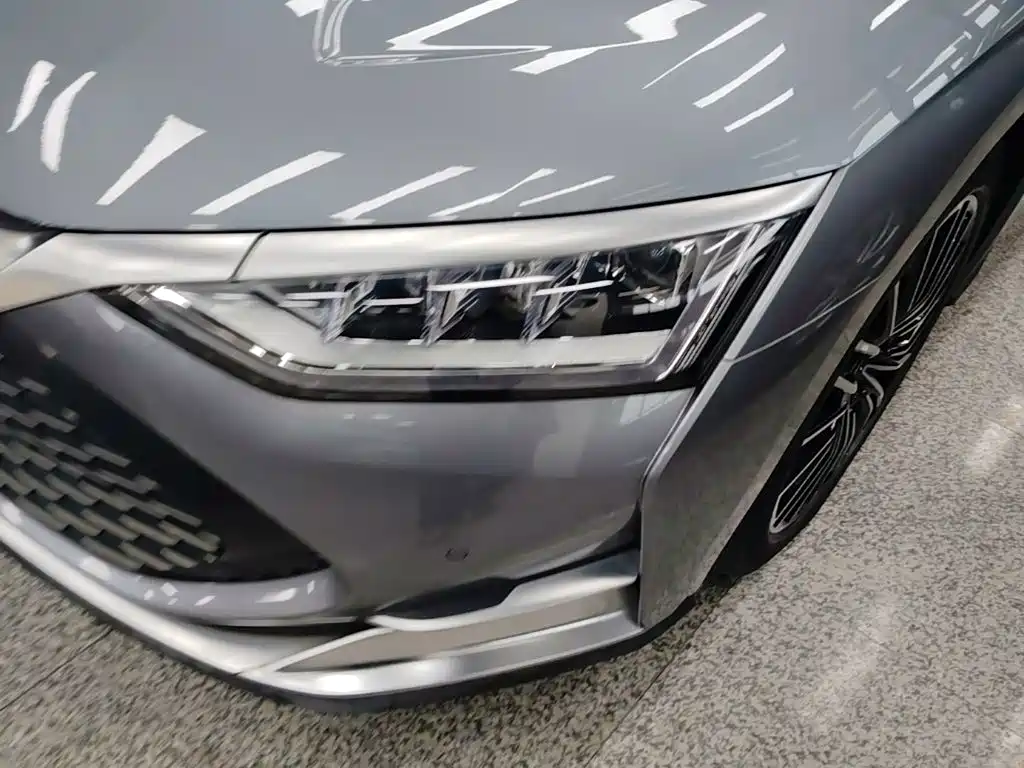 BYD Han — миниатюра 24