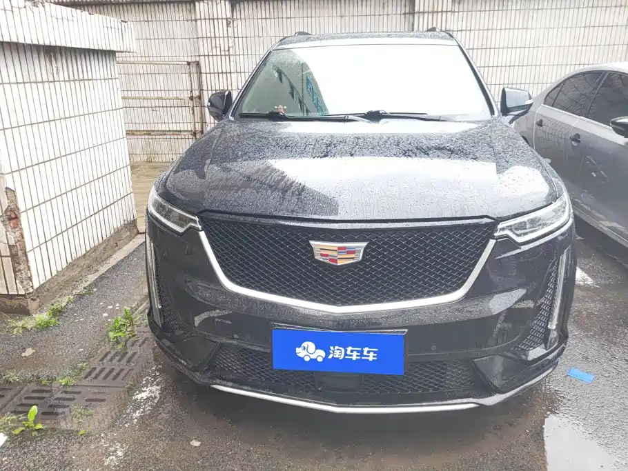 Cadillac XT6 2020 28T мест Luxury