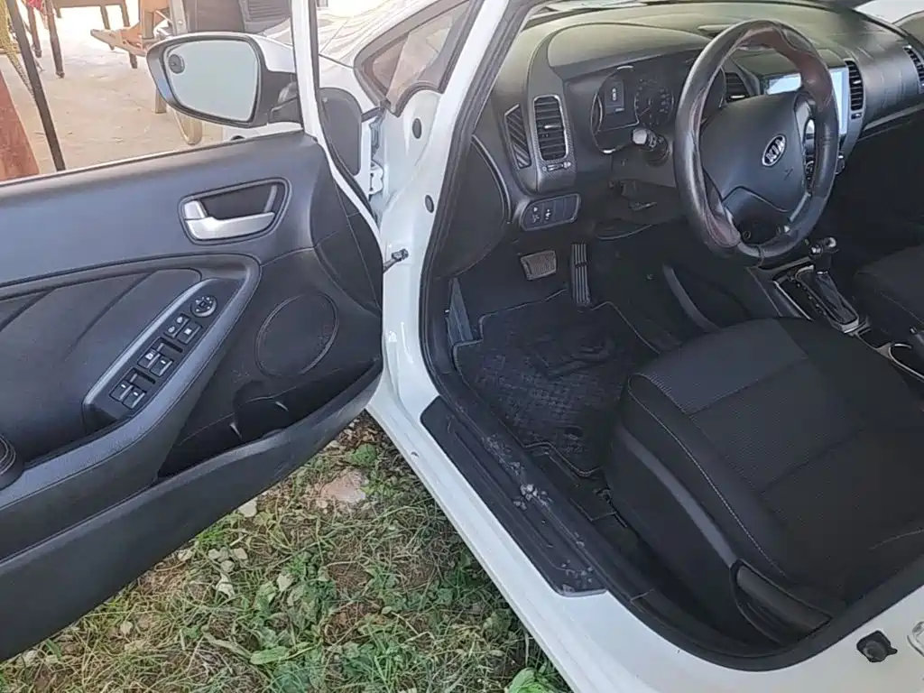Kia K3 — миниатюра 16