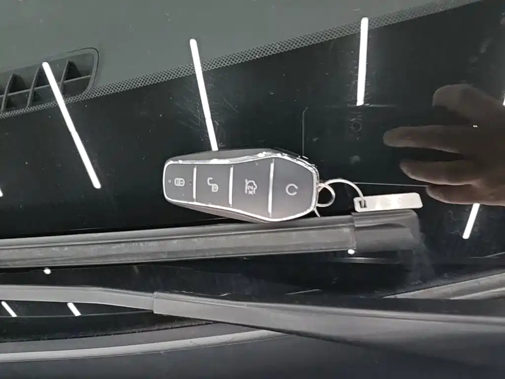 BYD Seal 05 DM-i — миниатюра 9