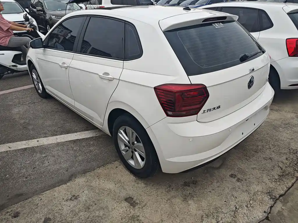 Volkswagen Polo — миниатюра 13