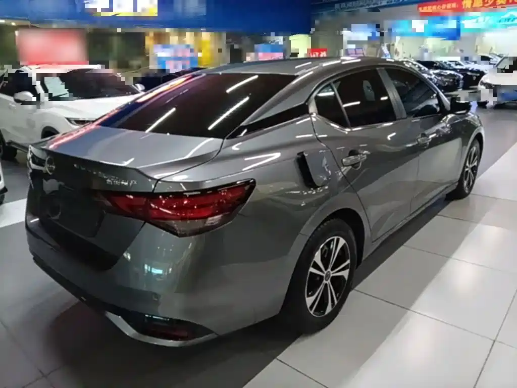 Nissan Sylphy — миниатюра 7