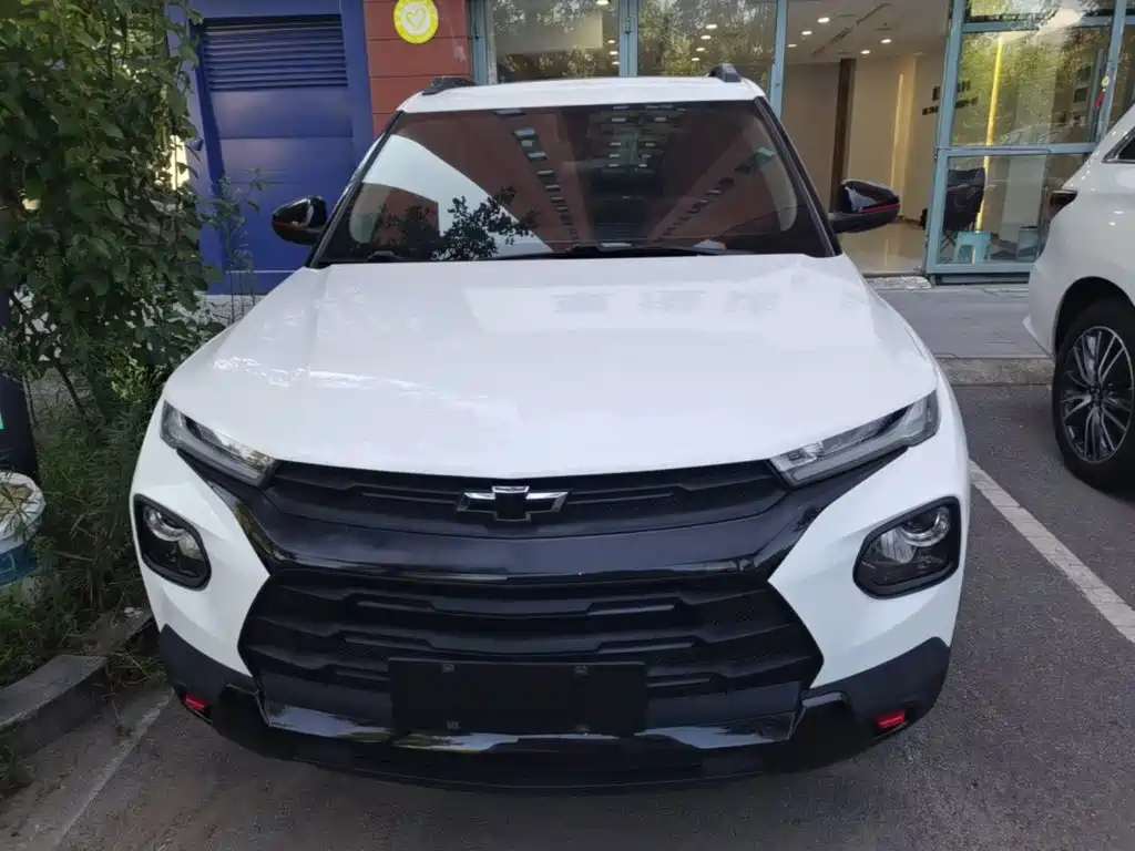 Chevrolet Tracker — миниатюра 3