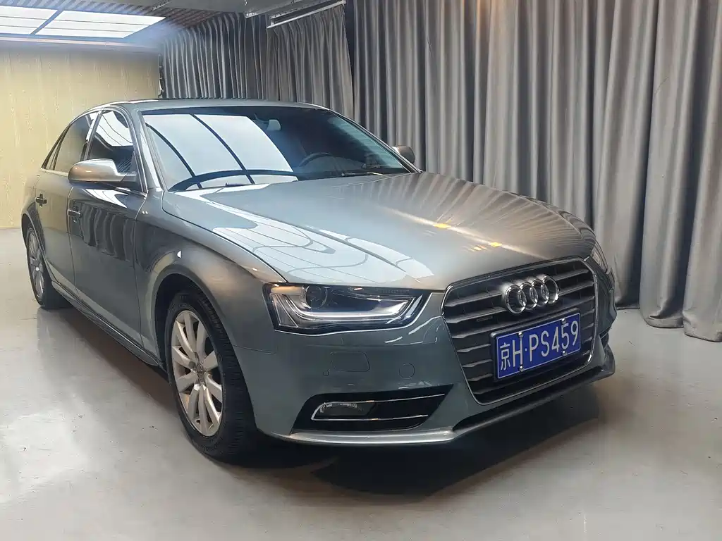 Audi A4L 2013 40 TFSI quattro Sport
