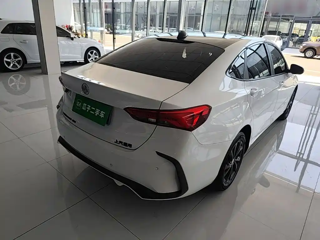 Buick Verano — миниатюра 7