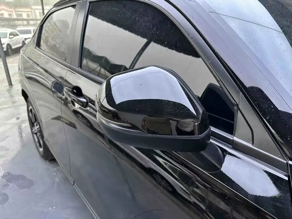 Honda Vezel — миниатюра 39