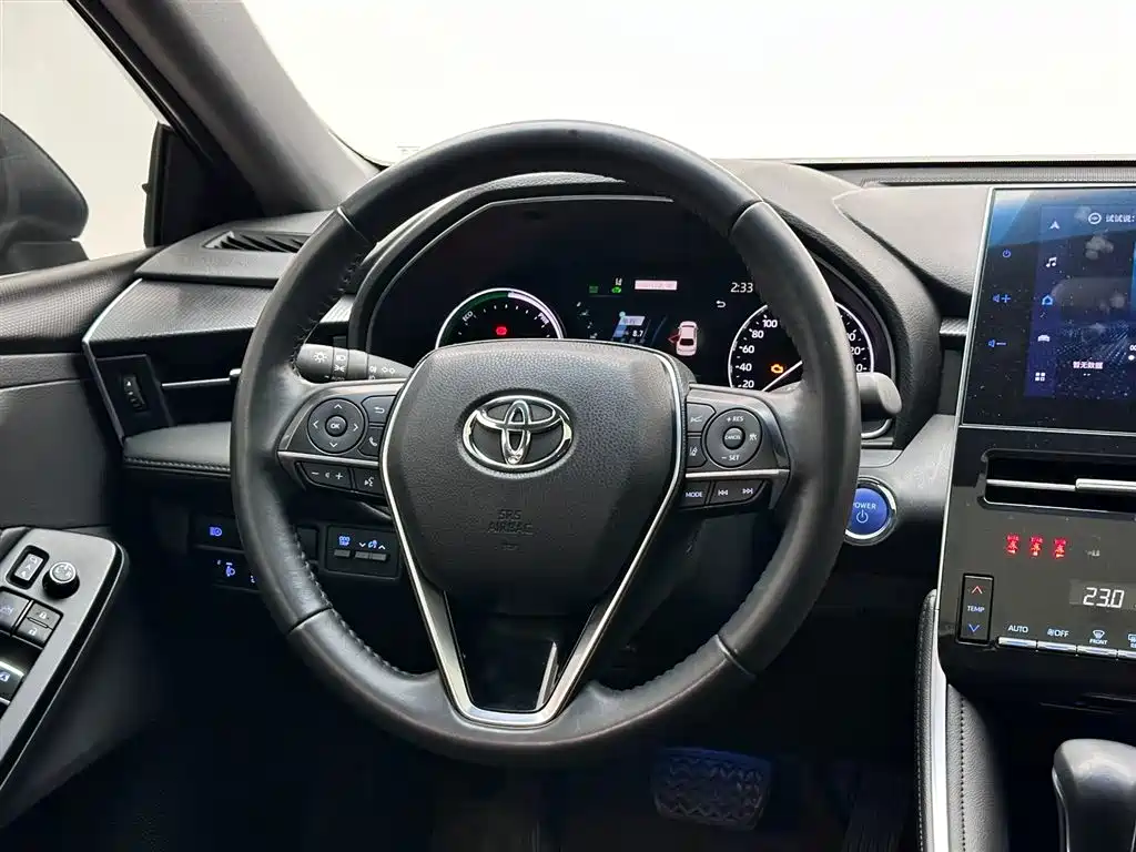 TOYOTA ASIAN DRAGON