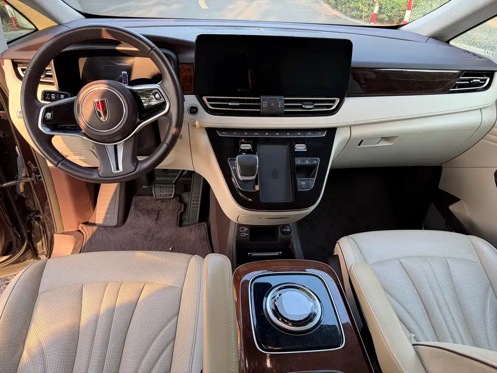 Hongqi Hongqi HQ9 — миниатюра 5
