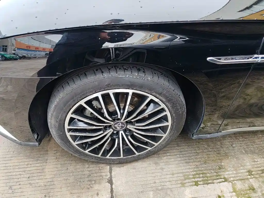 BYD Han — миниатюра 25