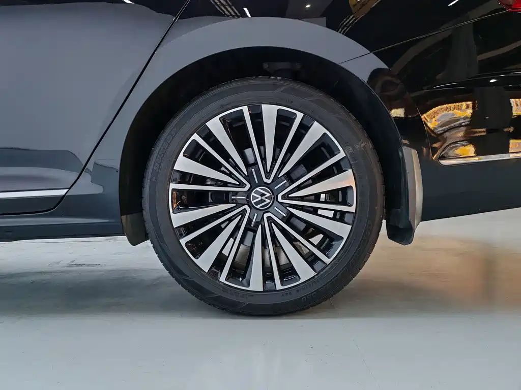 Volkswagen Passat — миниатюра 9