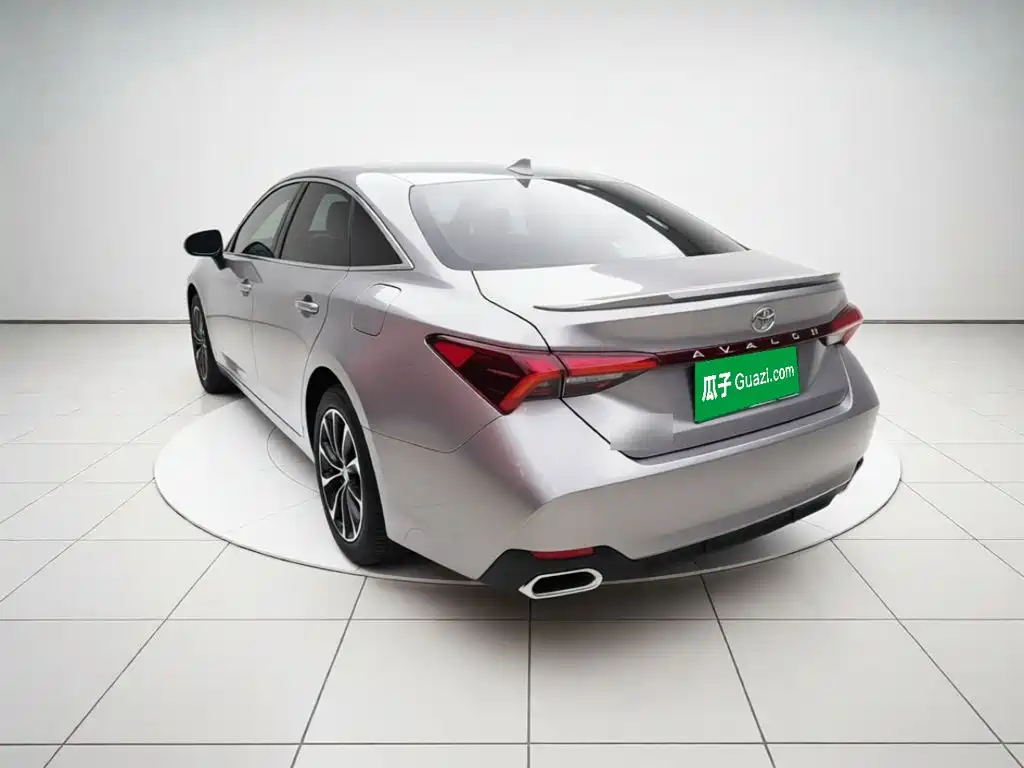 Toyota Avalon — миниатюра 4