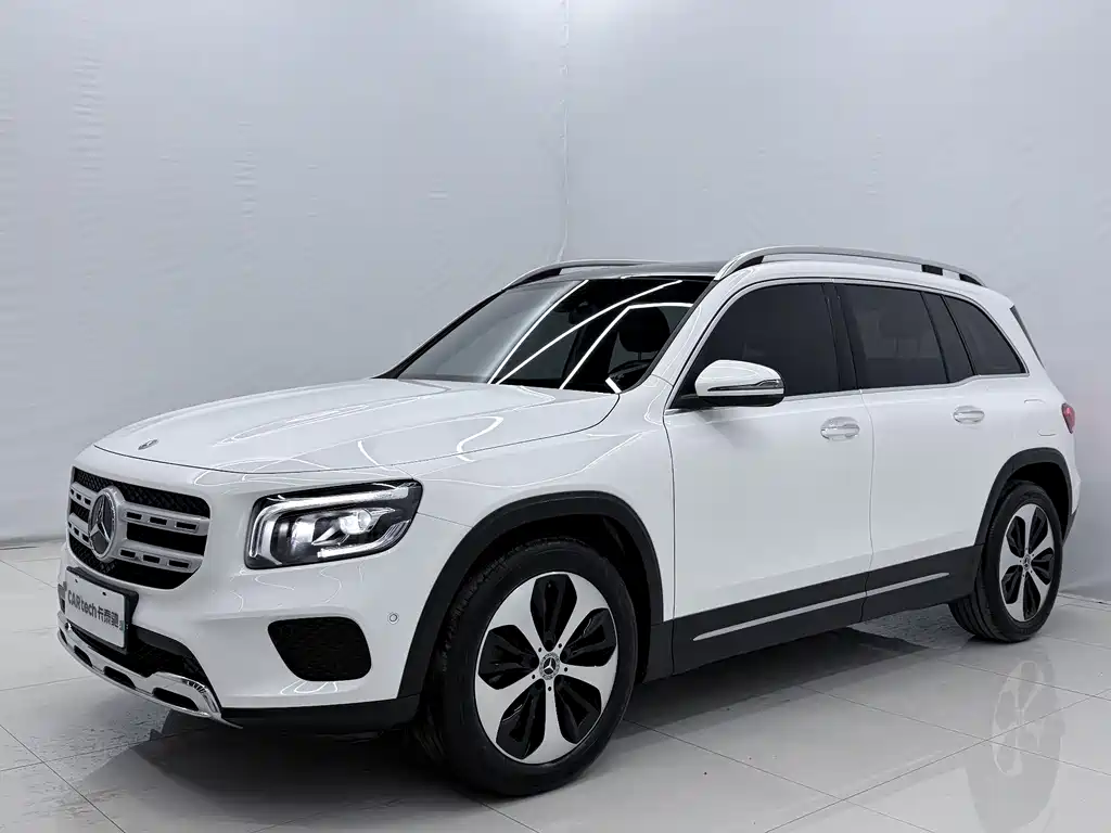 Mercedes-Benz GLB 2023