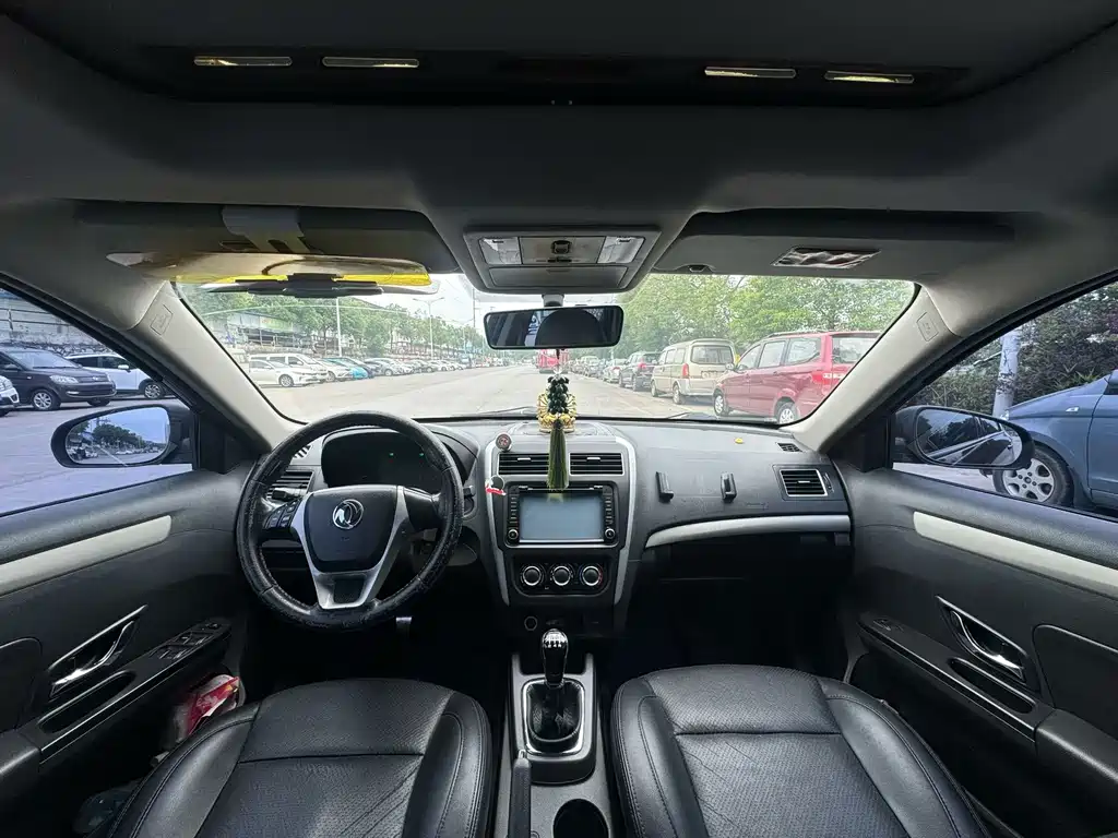 Dongfeng S50 2014 1.5L MT Luxury