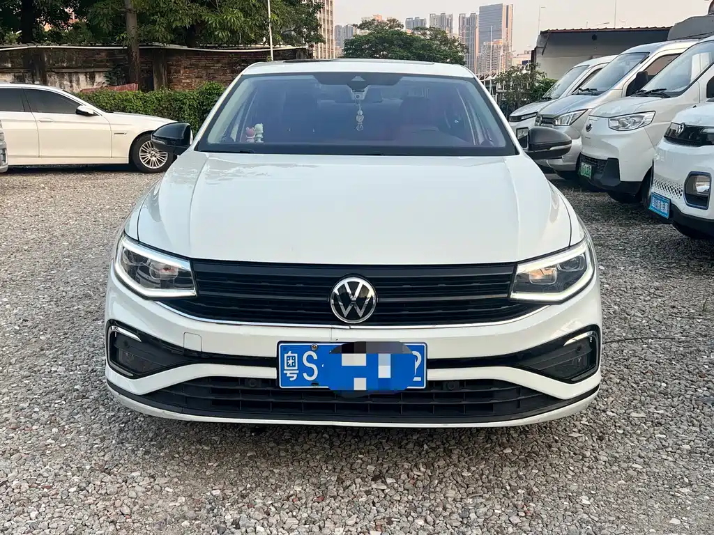 Volkswagen Bora — миниатюра 2
