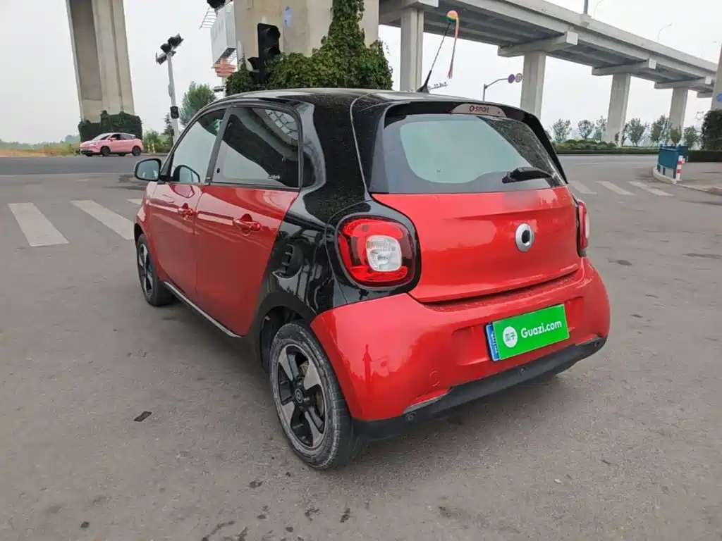 smart Smart Forfour — миниатюра 5
