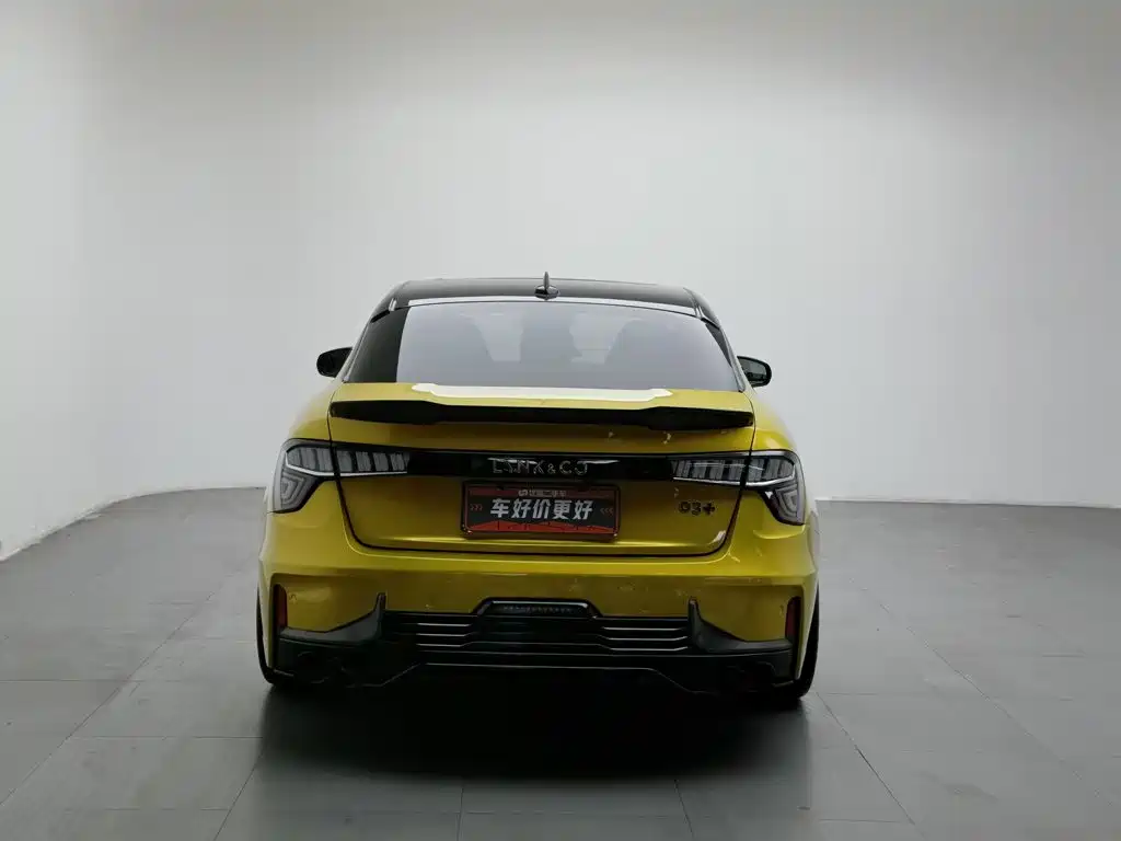 Lynk & Co 03 — миниатюра 4