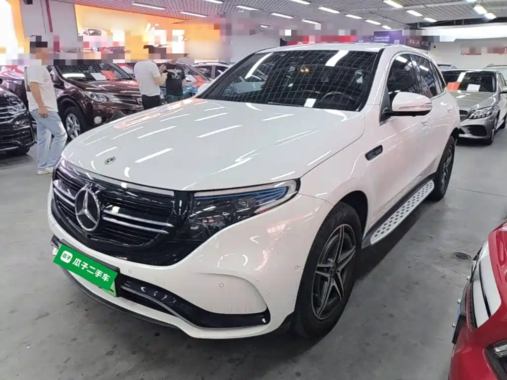Mercedes-Benz EQC — миниатюра 2