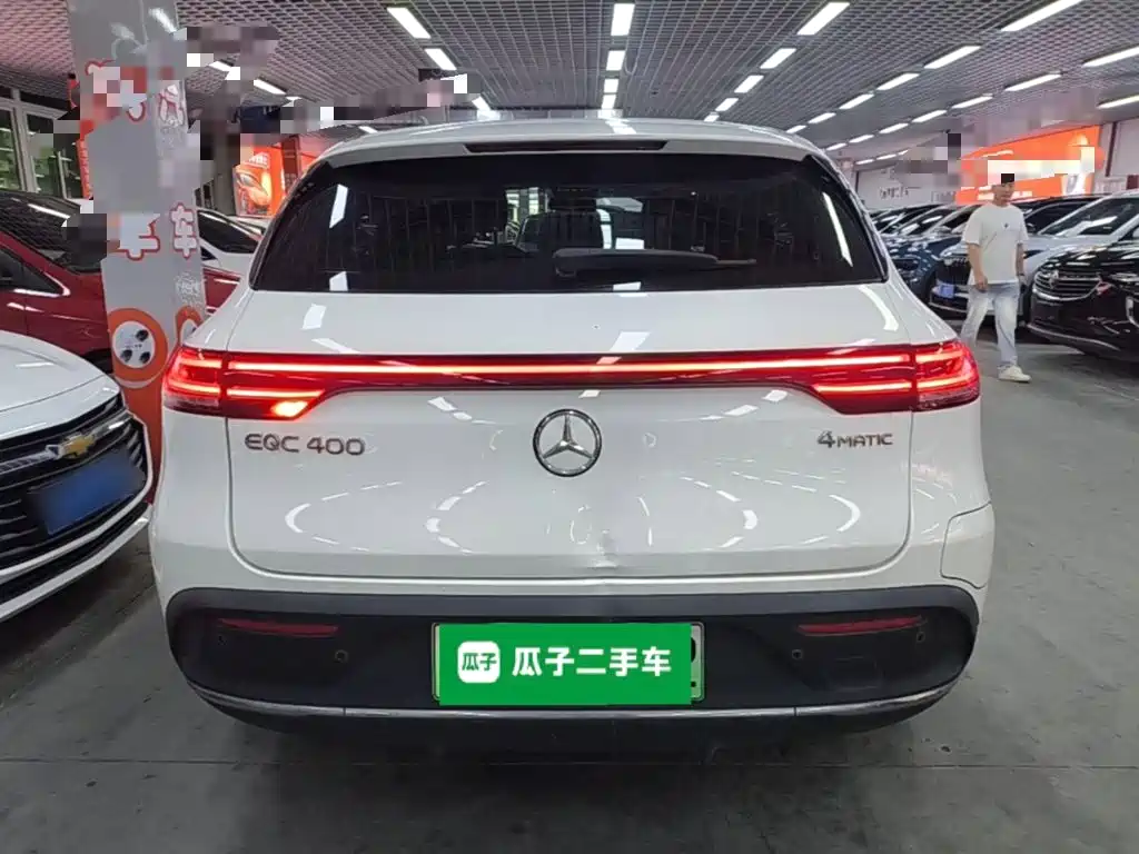 Mercedes-Benz EQC — миниатюра 6