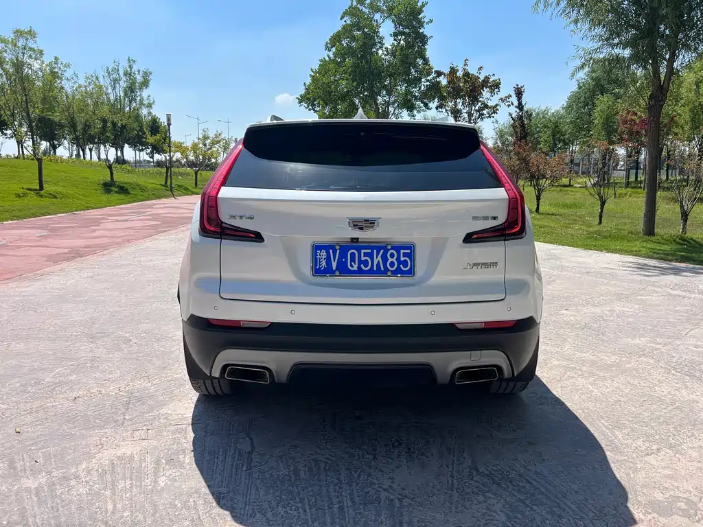 Cadillac XT4 — миниатюра 4