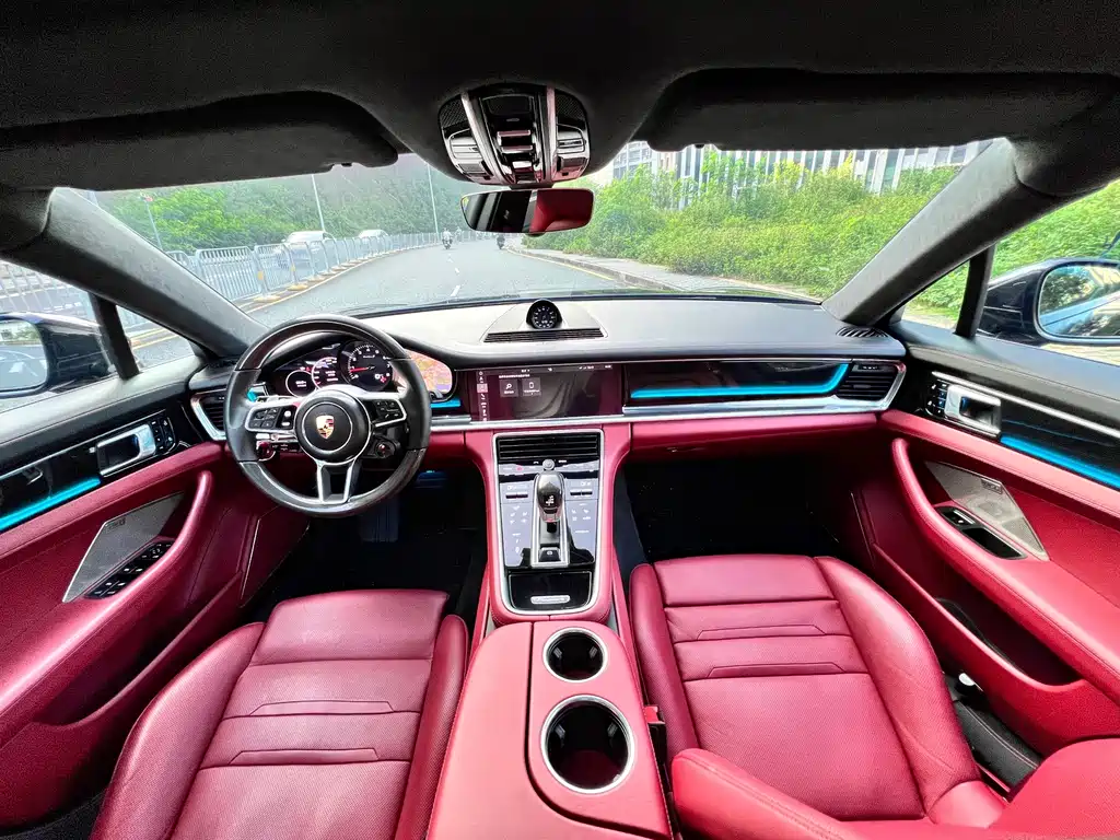 Porsche Panamera — миниатюра 4