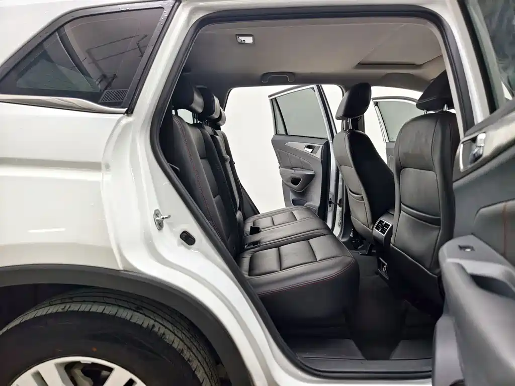 Changan CS75 — миниатюра 16