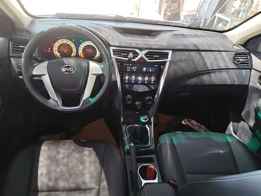 BYD F3 — миниатюра 10
