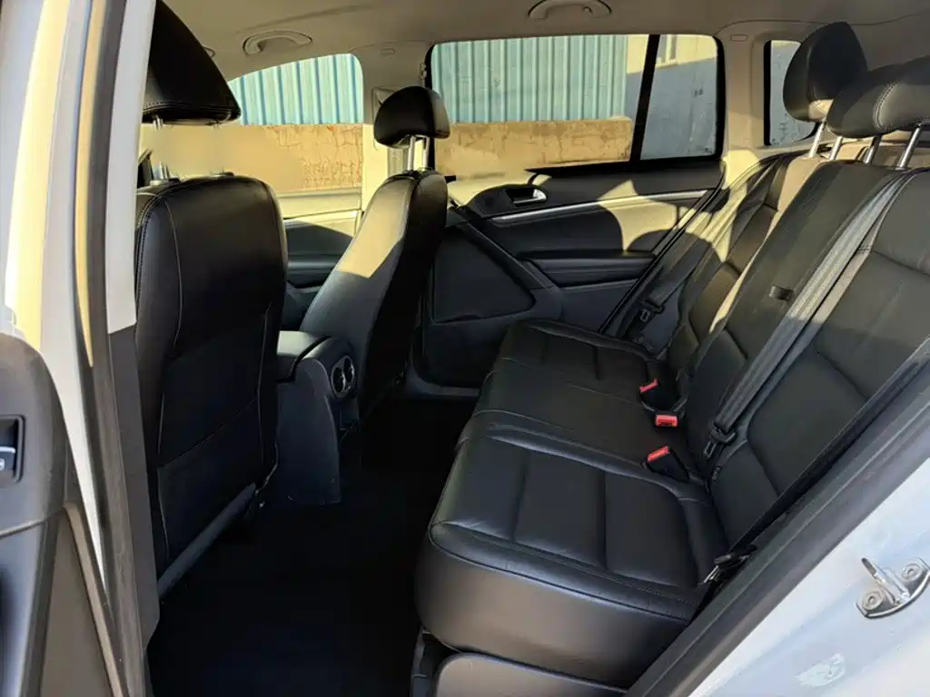 Volkswagen Tiguan — миниатюра 10