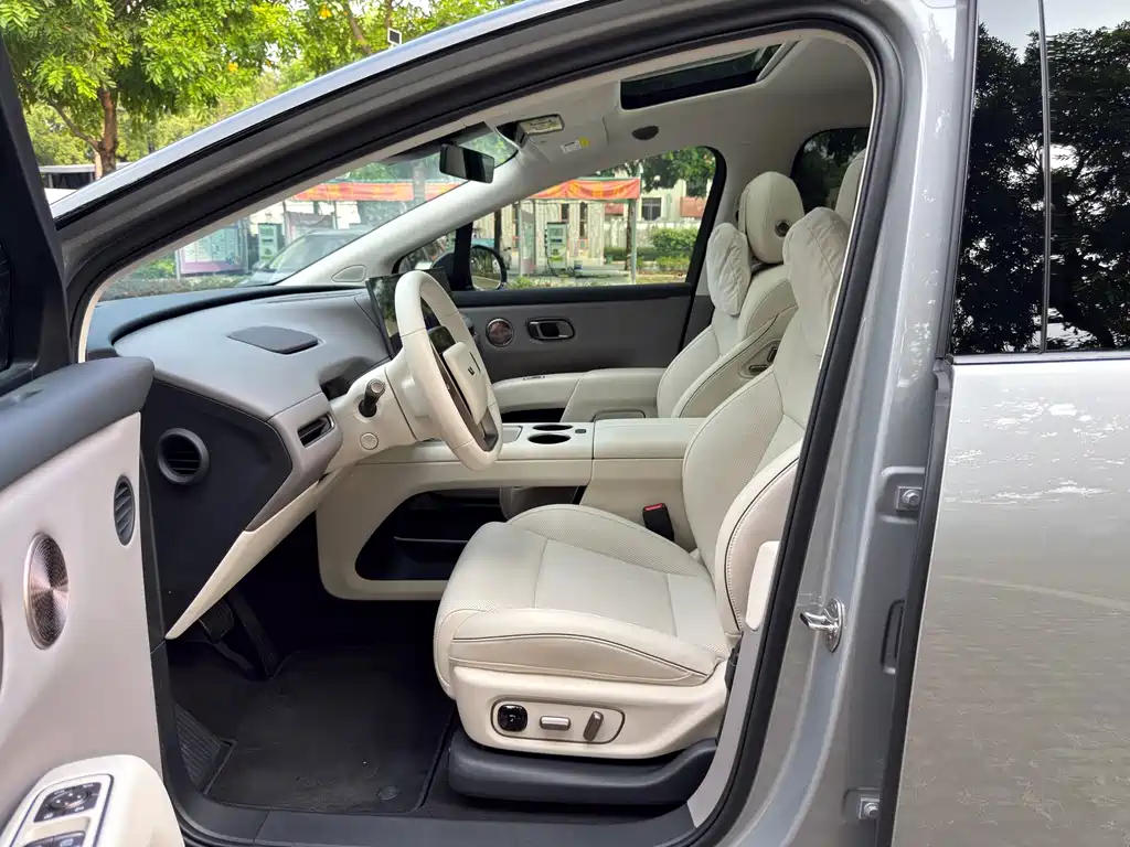 Li Auto Li i8 — миниатюра 10