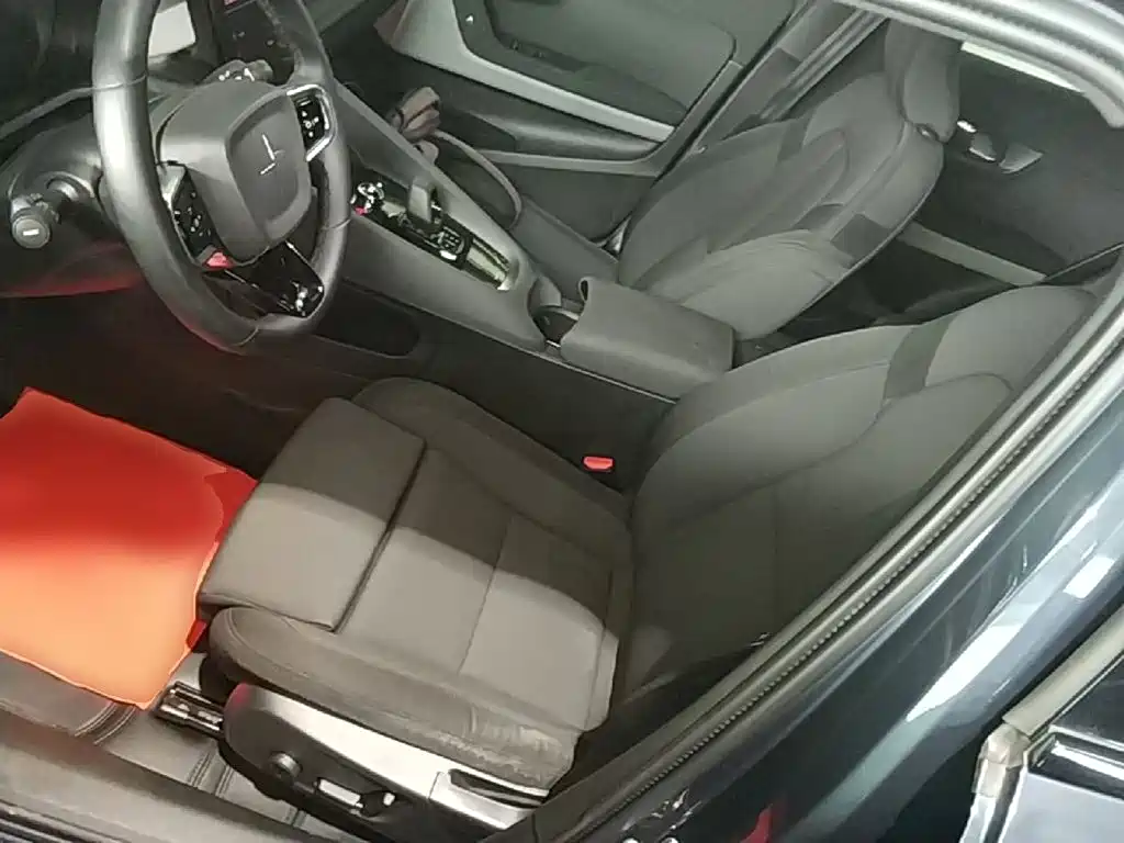 Polestar Polestar 2 — миниатюра 15